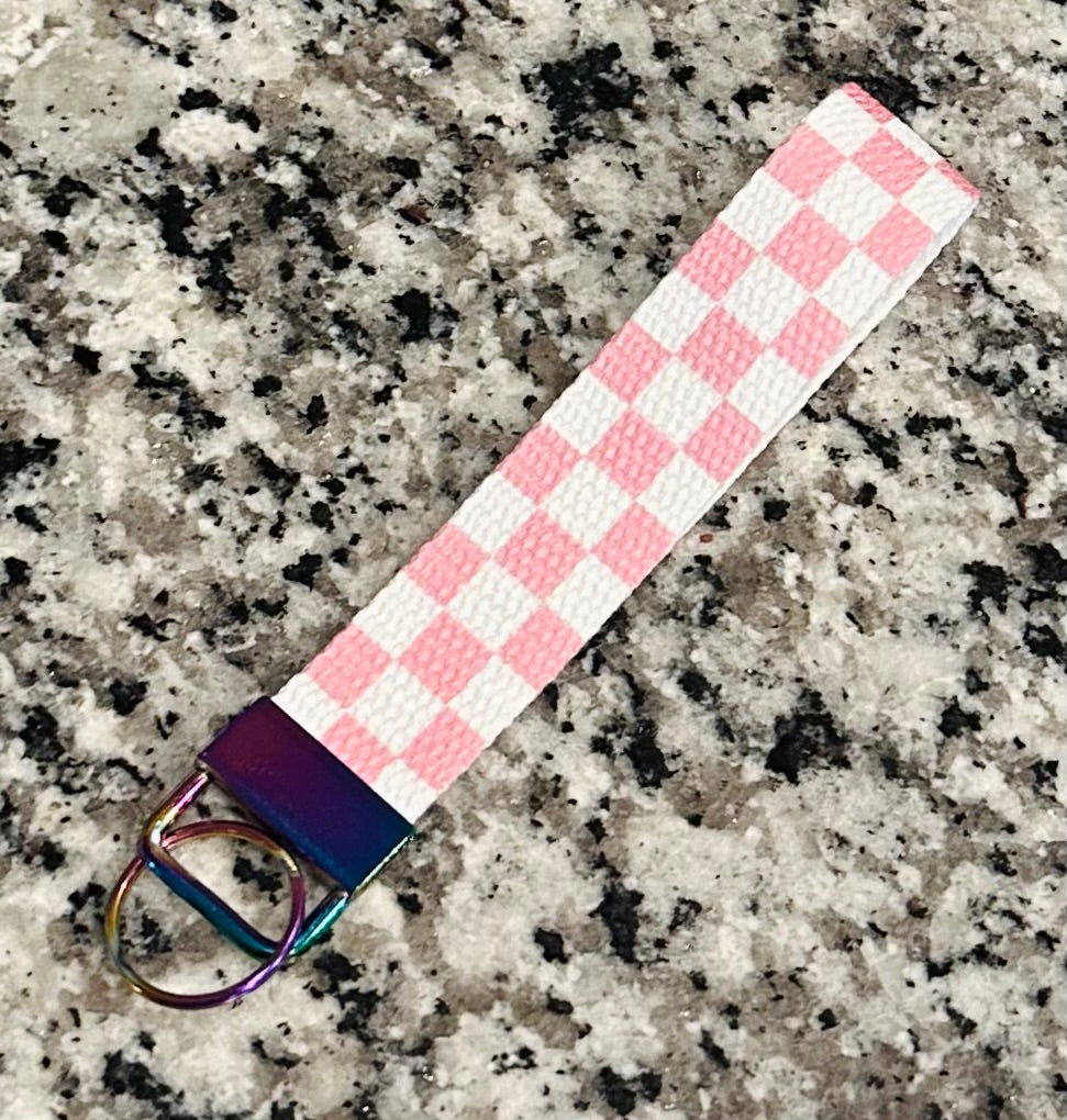 Pink Checkered Wristlet